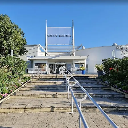 Arlette Apartment Ouistreham Exterior photo